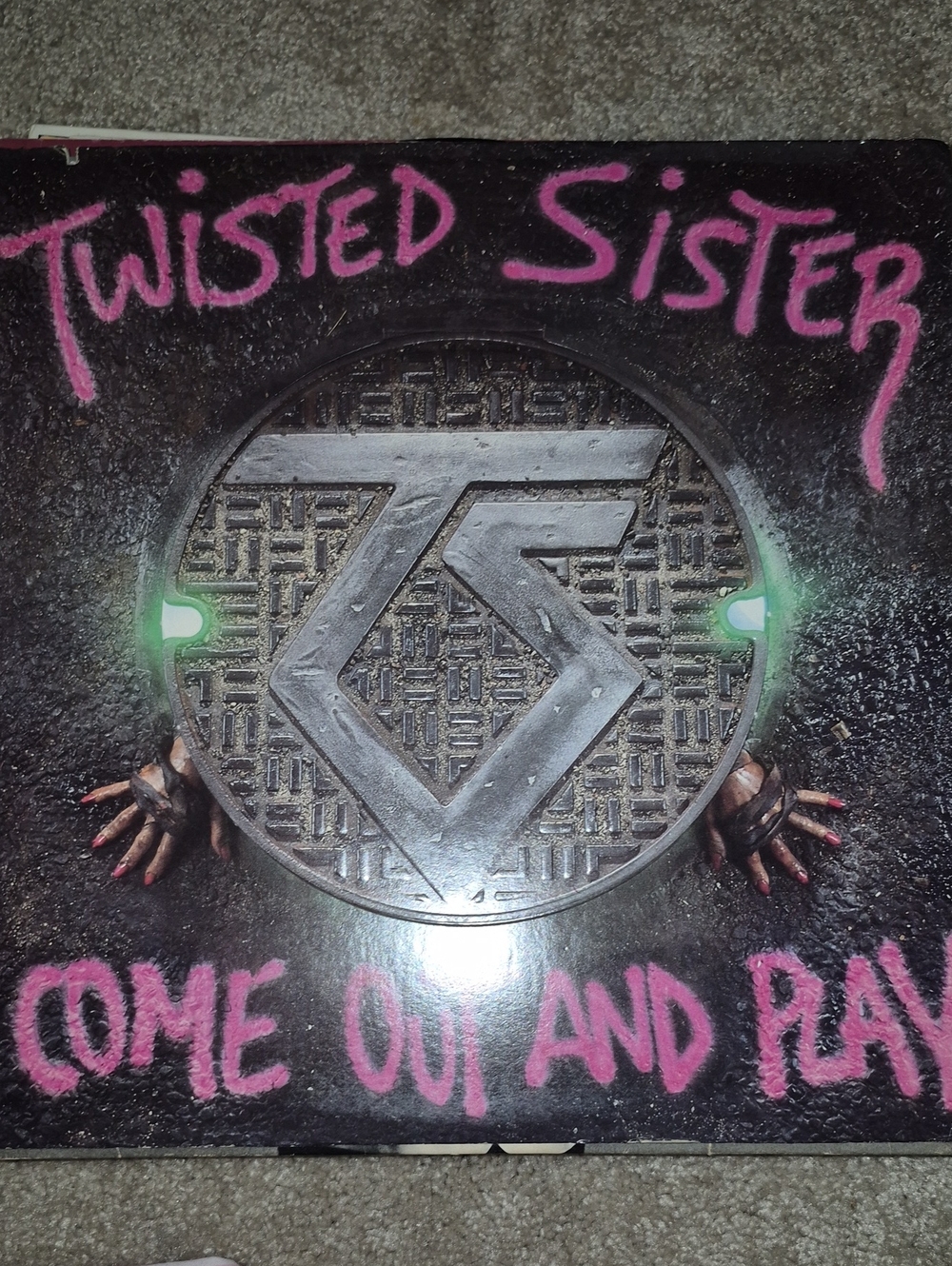 Twisted sister record